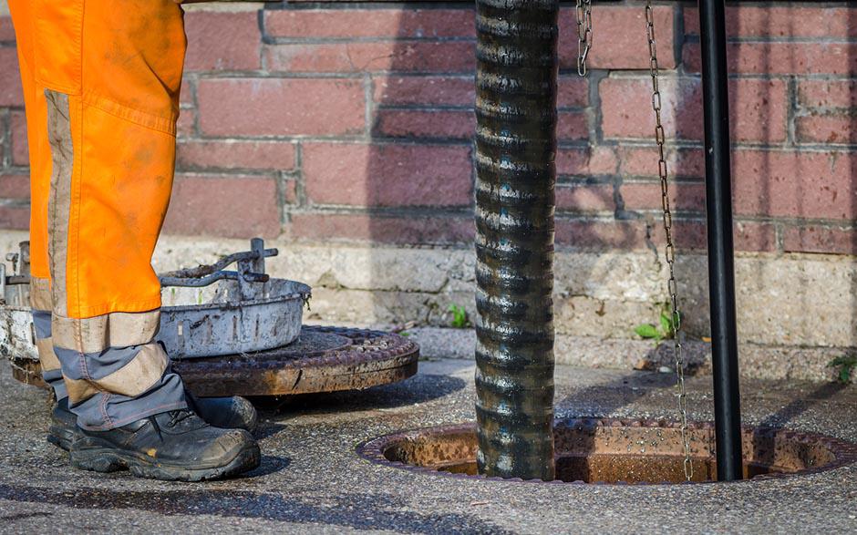 dégorgement canalisation Lardy